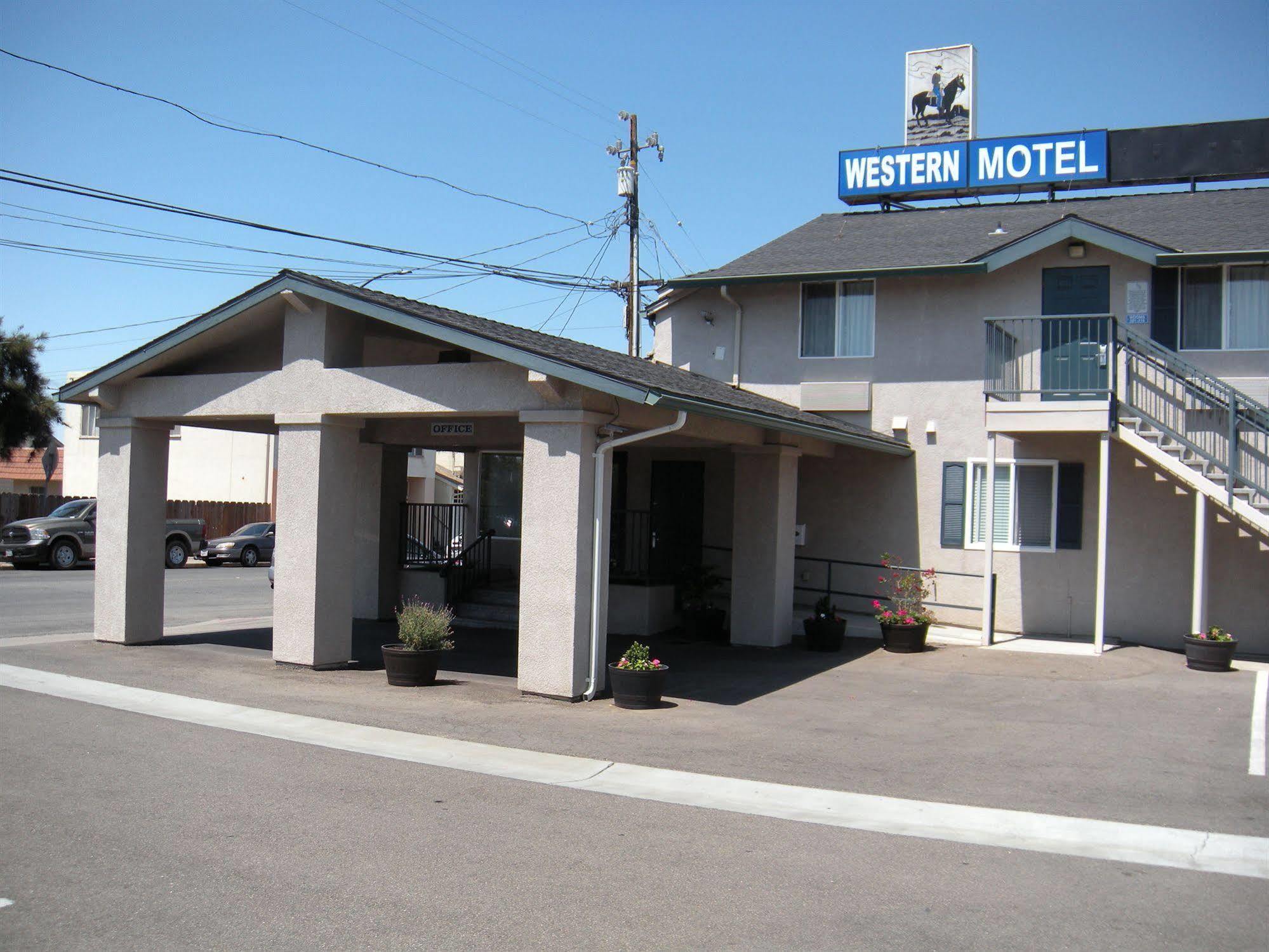 Western Motel Salinas Buitenkant foto